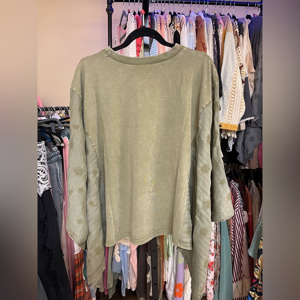 Easel Olive Green Kimono Top - Picture 7 of 13